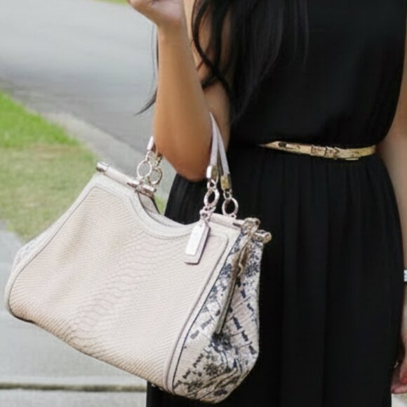 Coach Coach Blush Pink Python Embossed Leather Madison Pinnacle Carrie Tote - Picture 12 of 16